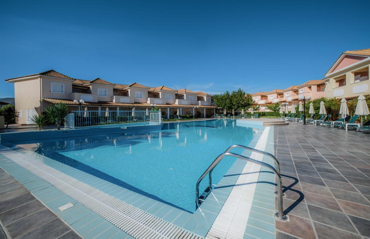 Ecoresort Hotel Zefyros Айос-Кирикос Экстерьер фото